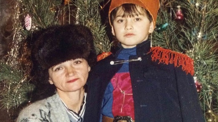 "Надеюсь, не разочаровал": Прилучный показал трогательные детские фото